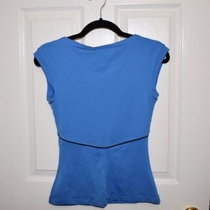 Nike Tops - Nike Yoga Top Nike Tops - Nike Yoga Top